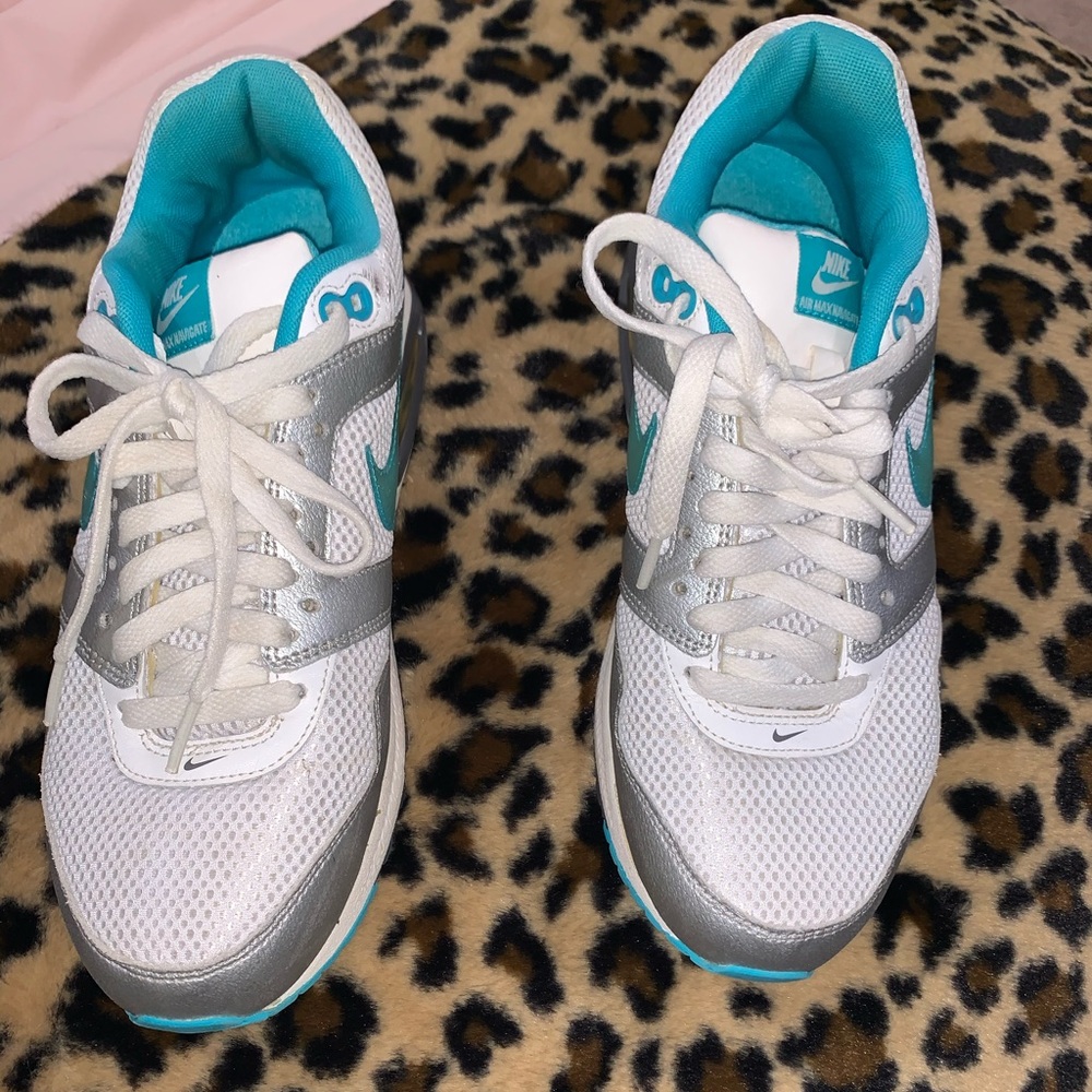 Nike air max